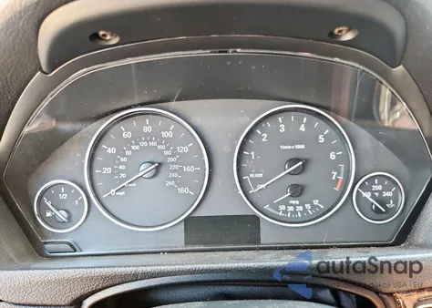 2016 BMW 320 I z USA, uszkodzony, nr VIN WBA8E1G5XGNT34106